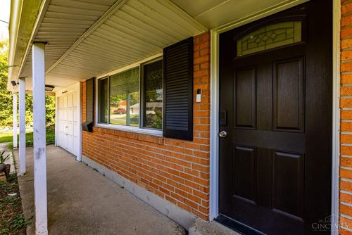 746 Ledro St, Cincinnati, OH, 45246 | Card Image