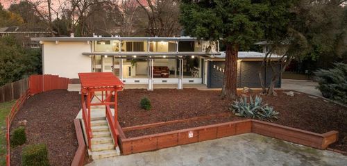 8348 Hidden Valley Cir, Fair Oaks, CA, 95628 | Card Image