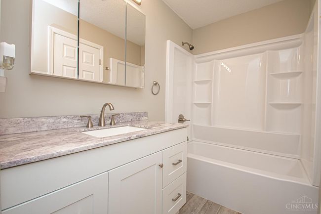 120 Saxon Cv, House other with 3 bedrooms, 2 bathrooms and null parking in Eaton OH | Image 14
