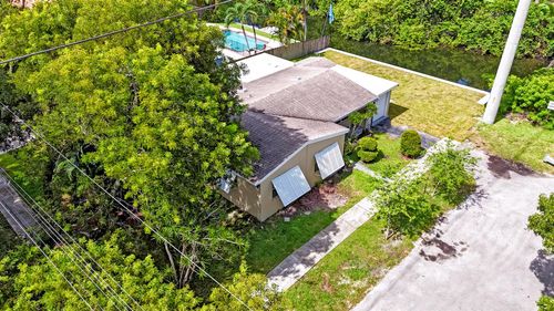 3002 Arthur St, Hollywood, FL, 33021-5054 | Card Image
