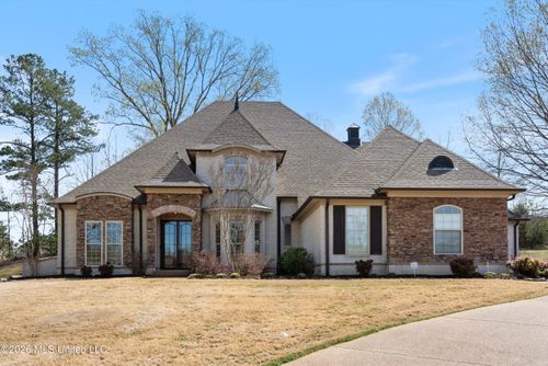 3784 Houston Loop N, Southaven, MS, 38671-6476 | Card Image