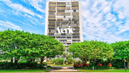 apt-2006-2400 Presidential Way, West Palm Beach, FL, 33401-1317 | Card Image