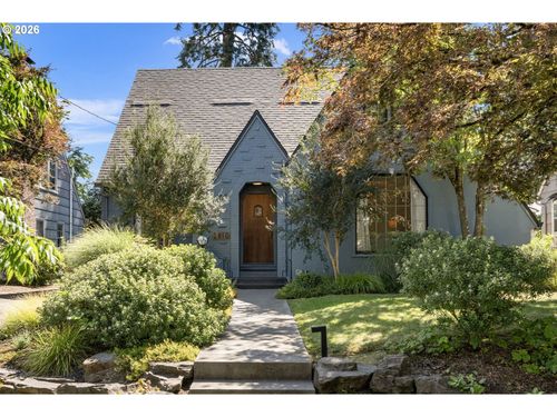 2810 Ne 32nd Ave, Portland, OR, 97212-3614 | Card Image