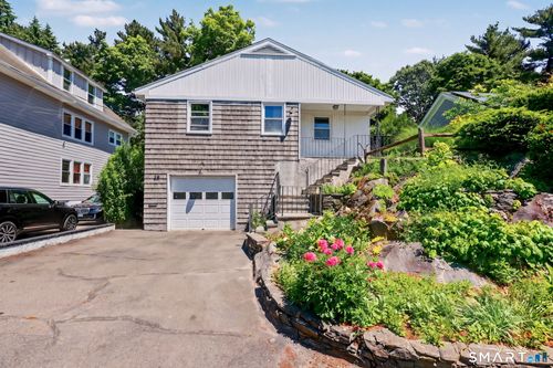 28 Pleasant St, Cos Cob, CT, 06807-2005 | Card Image