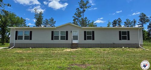 91 County Road 4234, De Kalb, TX, 75559-3206 | Card Image