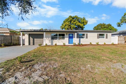 8537 74th Ave N, Seminole, FL, 33777-4442 | Card Image