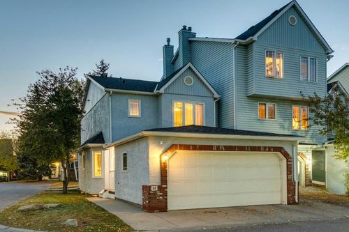 60 Inglewood Cove Se, Calgary, AB, T2G5K3 | Card Image