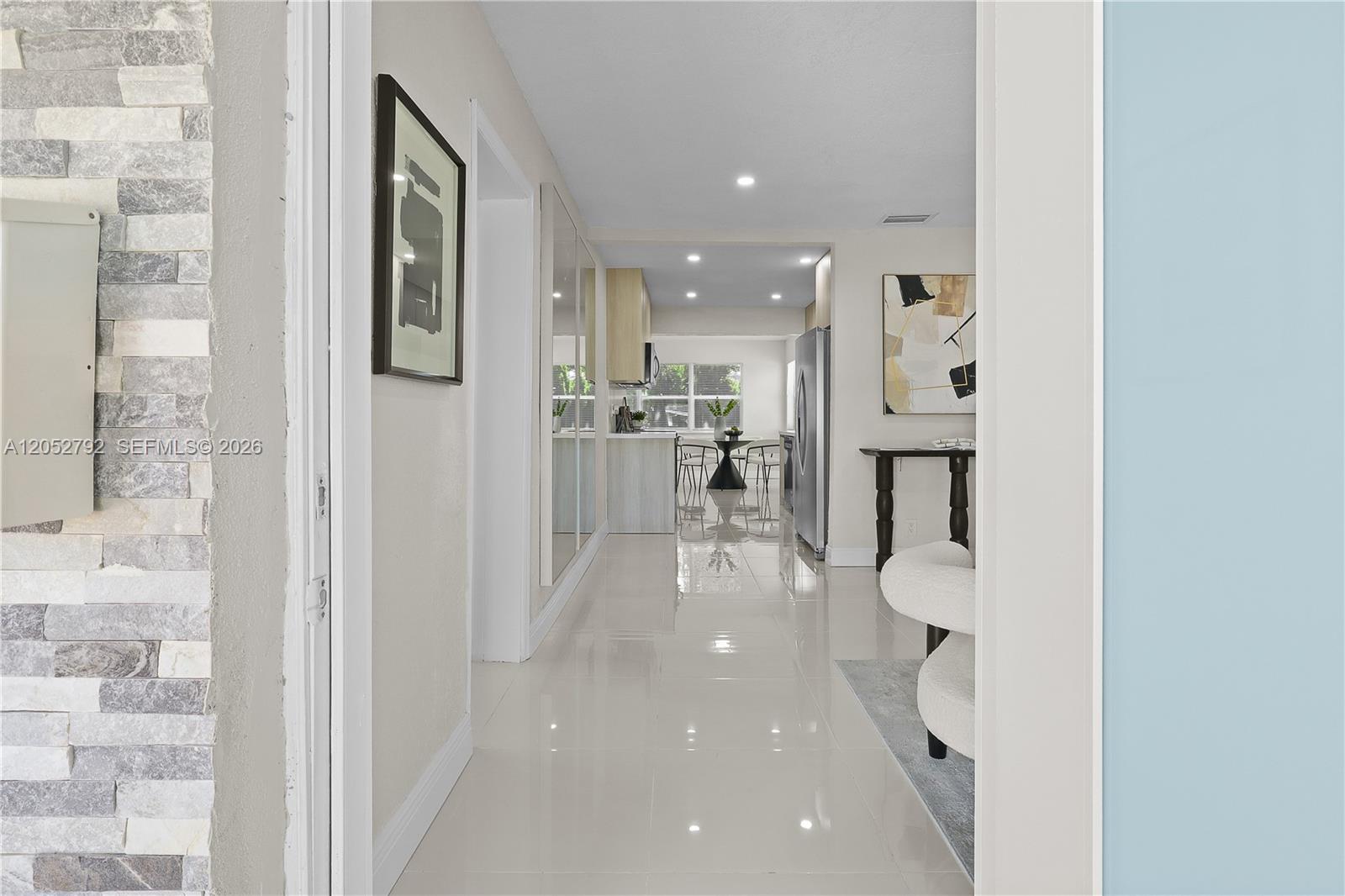 Residential in Oakland Park 4
