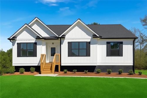 81 Bridgemill Dr, Douglasville, GA, 30134-5166 | Card Image