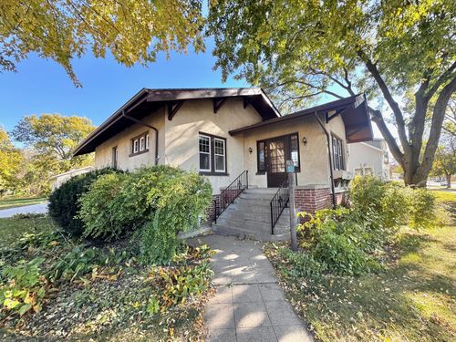 400 N 4th St, Marshall, MN, 56258-1409 | Card Image