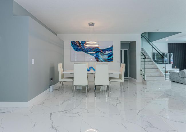 2738 Misty Oaks Circle Royal Circle, House other with 4 bedrooms, 3 bathrooms and null parking in Royal Palm Beach FL | Image 5