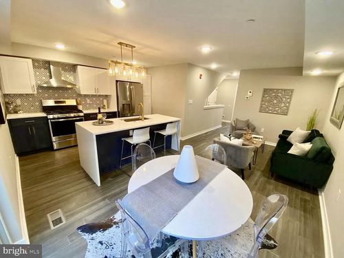 apt-1-765 N Uber St, PHILADELPHIA, PA, 19130-2087 | Card Image