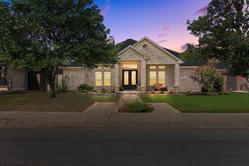 6805 Executive Ct, Midland, TX, 79707-1467 | Card Image