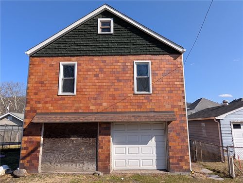 rear-1309 2nd Ave, Beaver Falls, PA, 15010-4239 | Card Image