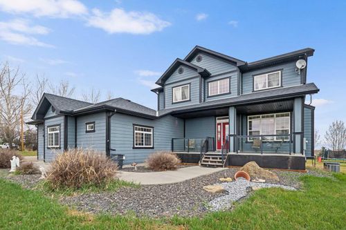 290076 Township Road 285, Crossfield, AB, T0M0S0 | Card Image