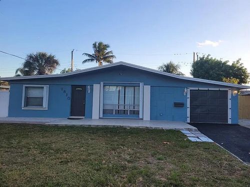 1810 Ne 42nd St, Pompano Beach, FL, 33064-6033 | Card Image
