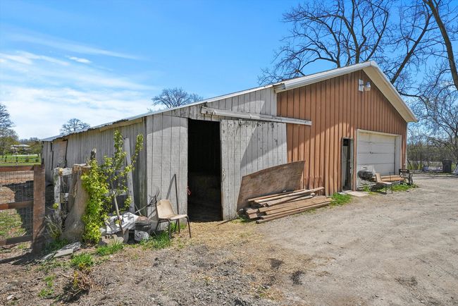 40065 Kenosha Rd, House other with 4 bedrooms, 2 bathrooms and 6 parking in Beach Park IL | Image 33