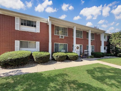 apt-8a-124 N Whistler Ave, Freeport, IL, 61032-4078 | Card Image