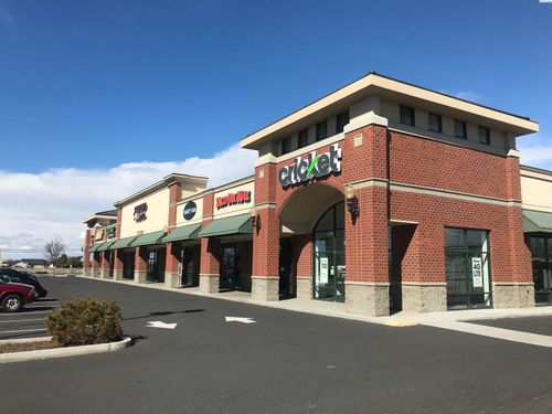 f-2707 W Broadway Ave, Moses Lake, WA, 98837-2931 | Card Image