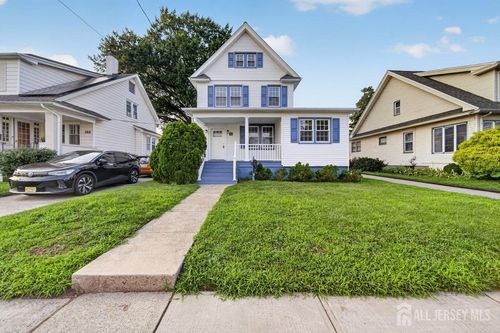 184 Green St, Woodbridge, NJ, 07095-2134 | Card Image