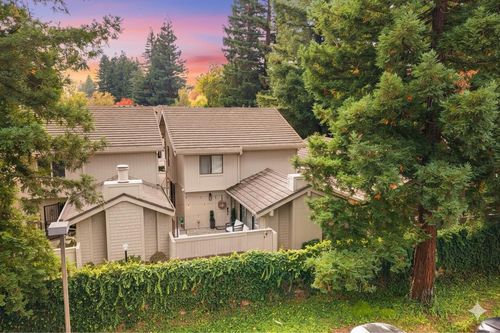 273 Hartnell Pl, Sacramento, CA, 95825-6611 | Card Image