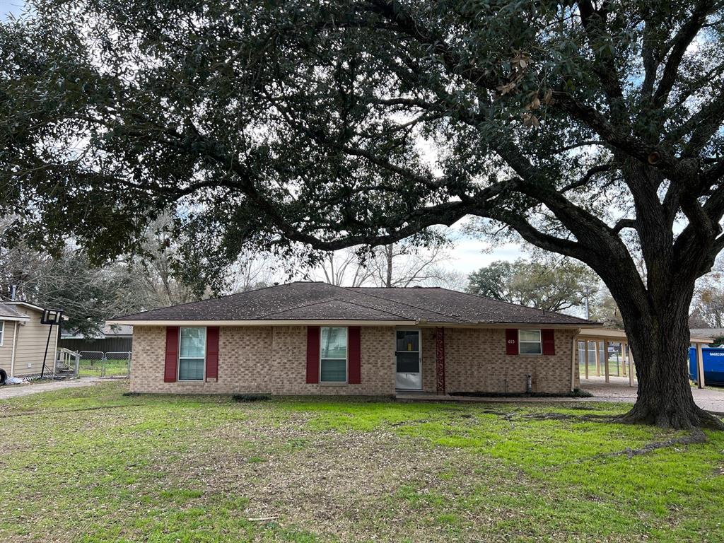 Kane St, Tomball, TX 77375