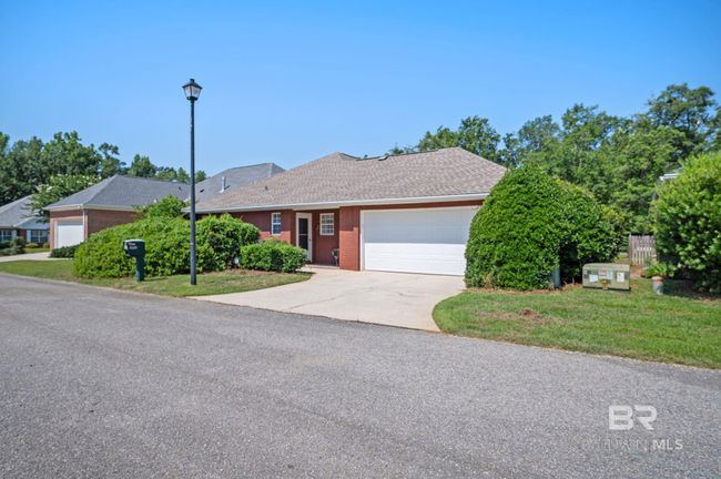 402 Savannah Ln, House other with 3 bedrooms, 2 bathrooms and null parking in Foley AL | Image 5