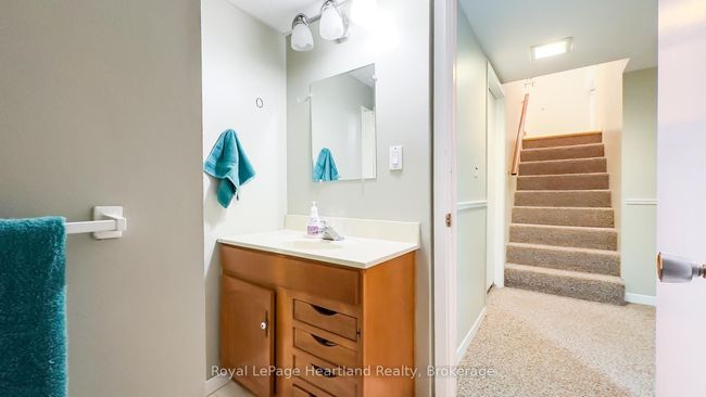 106 Oxford St, House other with 4 bedrooms, 2 bathrooms and 4 parking in Goderich ON | Image 37