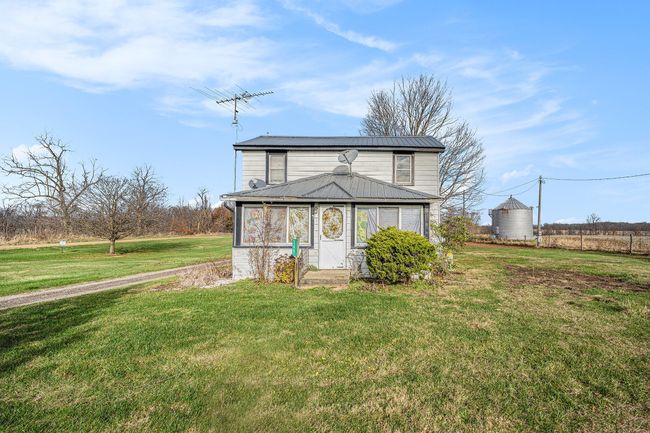 53987 Burlington Rd, Home with 3 bedrooms, 1 bathrooms and null parking in Marcellus MI | Image 5