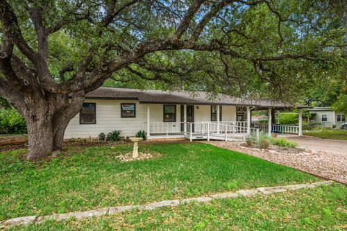 18215 Ledge St, Jonestown, TX, 78645-3335 | Card Image