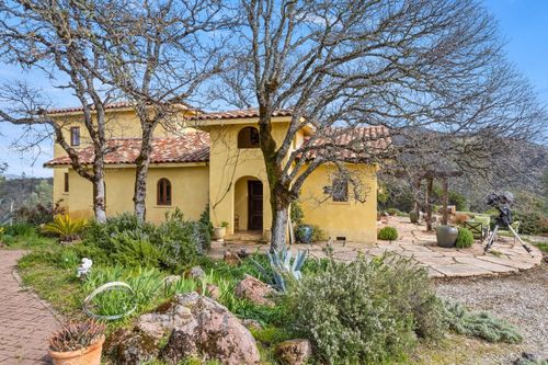 3520 Michelle Drive, Kelseyville, CA, 95451 | Card Image