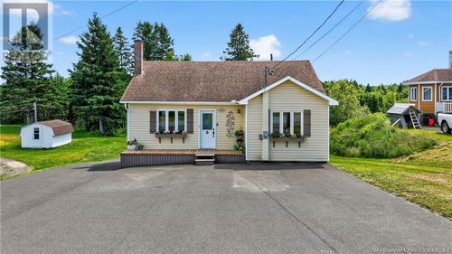 1226 Des Pionniers Ave, Balmoral, NB, E8E1E7 | Card Image