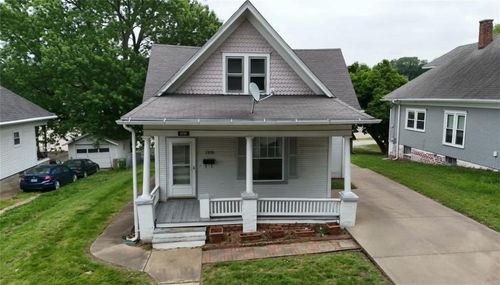 1319 S 22nd St, Saint Joseph, MO, 64507-1250 | Card Image