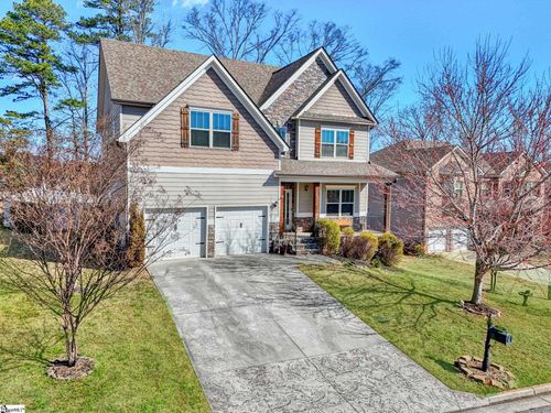 122 Jones Creek Cir, Anderson, SC, 29621-7612 | Card Image