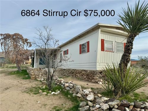 6864 W Stirrup Cir, Dolan Springs, AZ, 86441-4505 | Card Image