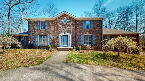 808 Shady Bluff Trl, Clarksville, TN, 37043-5927 | Card Image