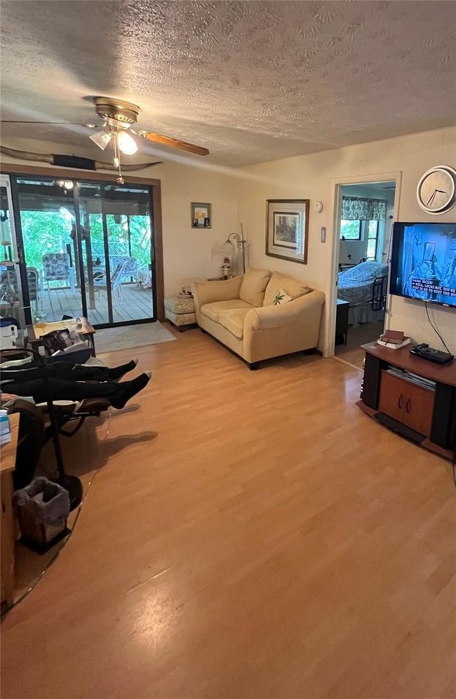 15222 Lost Lake Ln, House other with 8 bedrooms, 4 bathrooms and null parking in LITHIA FL | Image 16