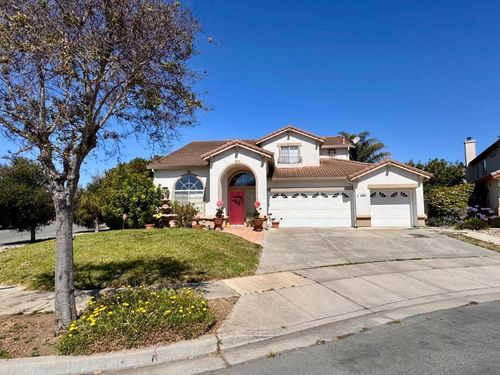 1 Eliot Cir, Salinas, CA, 93906-4621 | Card Image