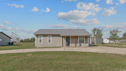 411 Joy Ln, Jonesboro, AR, 72401-8412 | Card Image