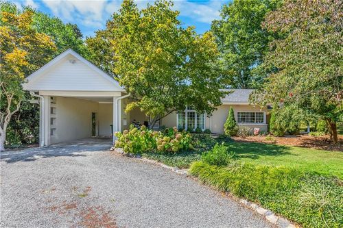 330 S Carolina Ave, Boonville, NC, 27011-9066 | Card Image