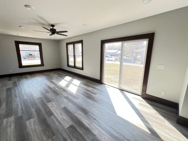 familyroom.jpg | Image 5
