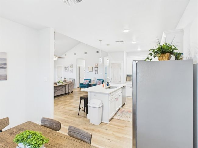 2403 S Bronte St, House other with 3 bedrooms, 2 bathrooms and 3 parking in Rockport TX | Image 11
