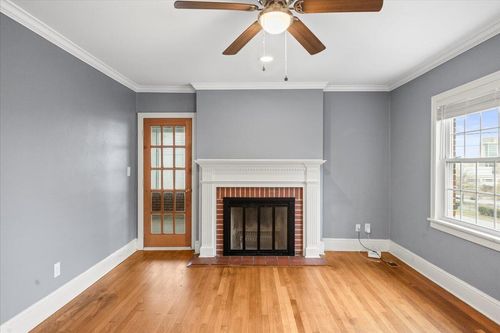 904 Glenwood Dr, Chattanooga, TN, 37406-3328 | Card Image