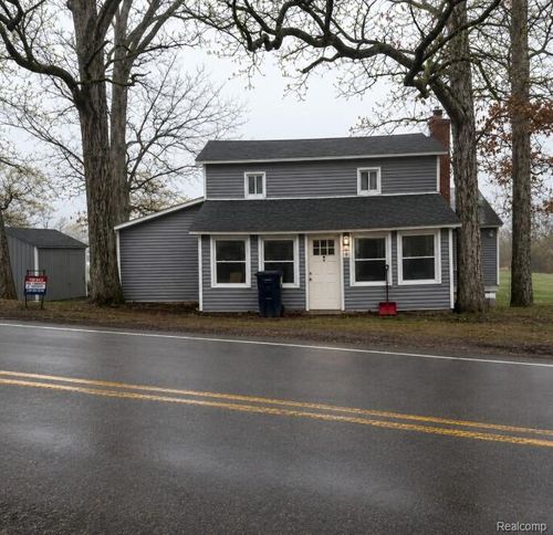 1983 Maxfield Rd, Hartland, MI, 48353-3541 | Card Image