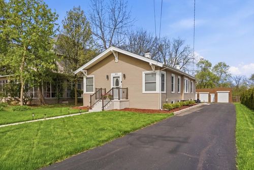 68 Cedar Ave, Lake Villa, IL, 60046-8411 | Card Image