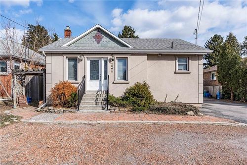 439 Upper Gage Ave, Hamilton, ON, L8V4H8 | Card Image