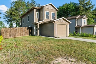 625 Road 5203, House other with 2 bedrooms, 2 bathrooms and null parking in Cleveland TX | Image 2