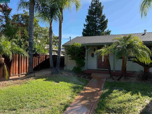 2013 Fir St, Concord, CA, 94519-2519 | Card Image