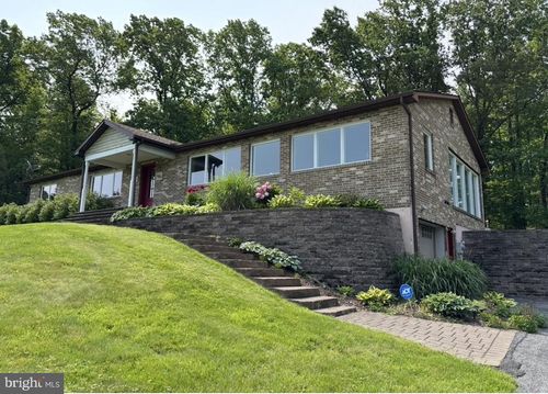 96 Peach Glen Rd, GARDNERS, PA, 17324-9094 | Card Image