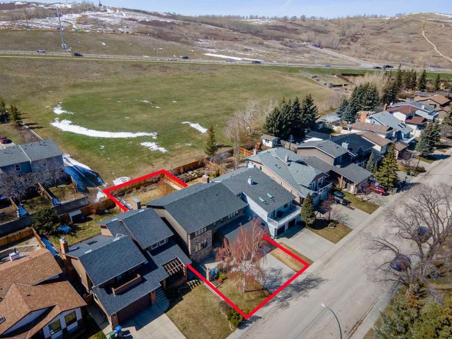 5039 Norris Road Nw, Home with 3 bedrooms, 3 bathrooms and 2 parking in Calgary AB | Image 45